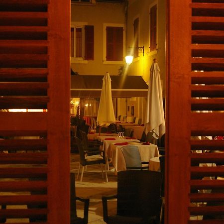 Logis Hotel Le Cheval Noir Argenton Sur Creuse Luaran gambar